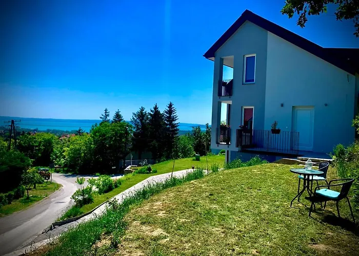 Apartment Old Hill *